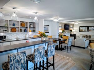 Photo 13- click for photo gallery